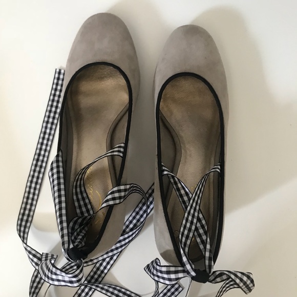 SALE Anthropologie Liendo Ribbon Tie Pumps - Picture 6 of 7